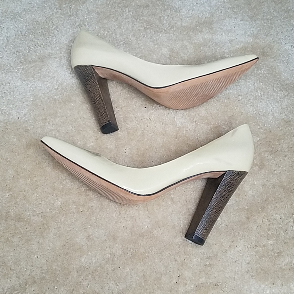 Talbots Heels - Picture 3 of 3